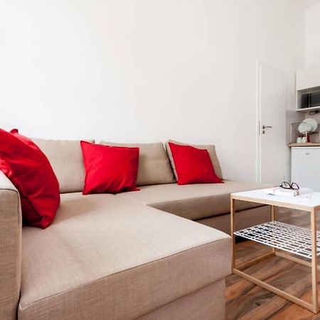 בודפשט Loft Style Apartment In Hipster Area מראה חיצוני תמונה